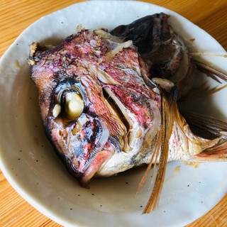 お鍋に入れるだけ！☆鯛のお頭煮